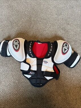 Easton Stealth Junior Small Hockey Shoulder Pads in Black, White, Red